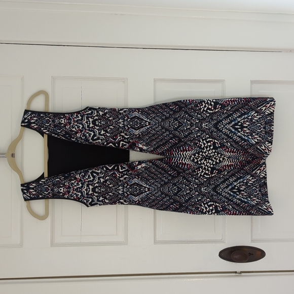 Dex sz XS scuba ikat print dress, navy, pink, white w/pockets - Picture 7 of 8